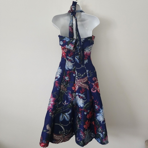 Marchesa Notte Women's Blue Strapless Floral Tea Length Gown Size 10 - Picture 11 of 16